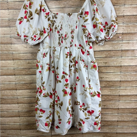 Super cute strawberry cottagecore dress small - Picture 4 of 8
